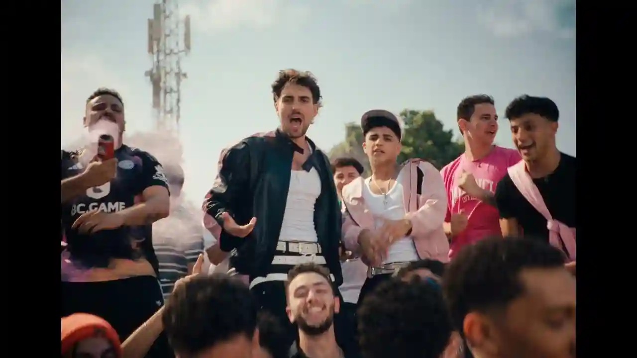 DO YOU LOVE ME? - سنيورة